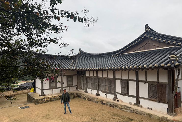 Gwangajeong House
