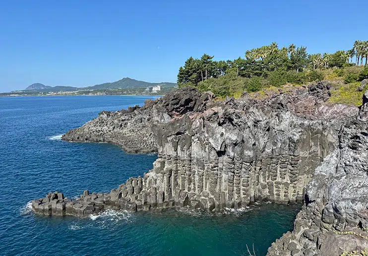 Acantilados Jusangjeolli