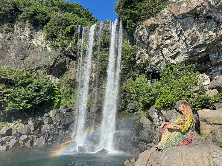 Jeongbang Falls