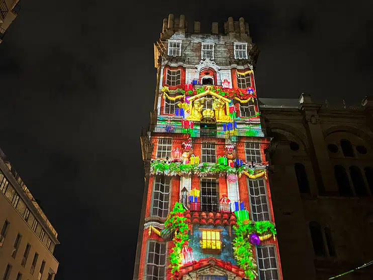 Mapping sobre la torre de la Catedral