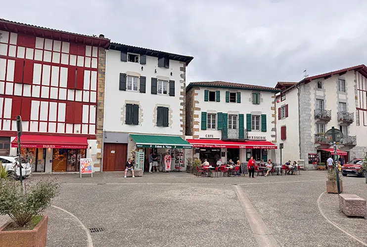Espelette, uno de los pueblos más bonitos del país vasco francés