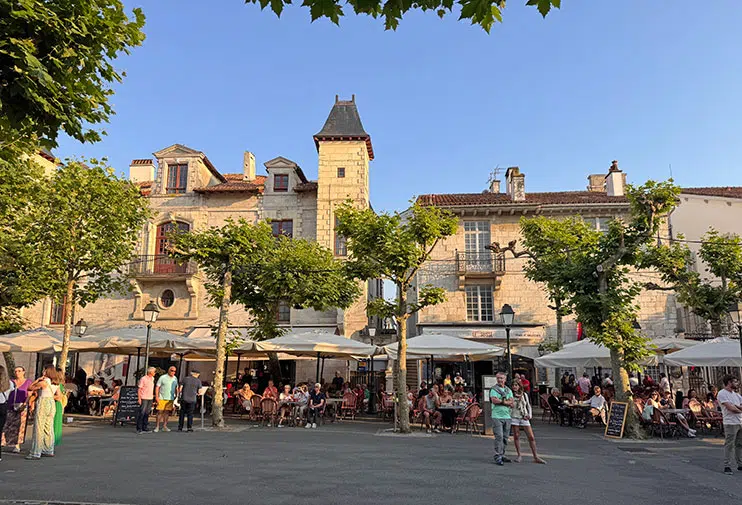 Qué ver en San Juan de Luz: Plaza Luis XIV